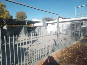 Dau spre închiriere Spălătorie Auto