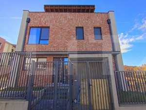 Duplex, 184 mp utili, teren de 90 mp, in Faget 