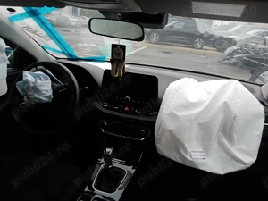 Vând Hyundai I30 avariat