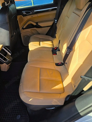 Porche Chayenne - imagine 11