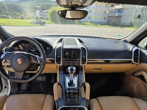 Porche Chayenne - imagine 9