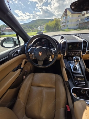 Porche Chayenne - imagine 6