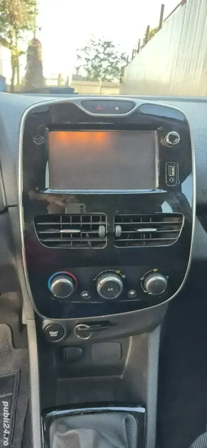 Renault Clio 2015 cu 110.000 km - imagine 9