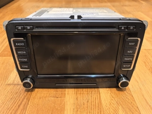Navigatie RNS 510,LED,aprilie 2013,generatie noua,vede videoclipuri in mers! - imagine 1