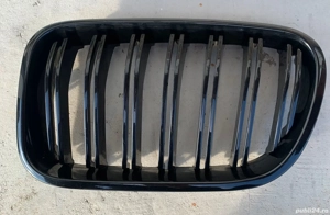 Grilă dublă radiator partea dreaptă BMW X3 F25, X4 F25 2011-2014 M design negru lucios.