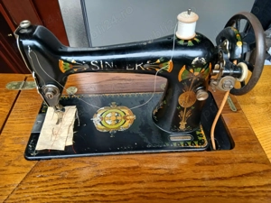 Mașină de cusut Singer