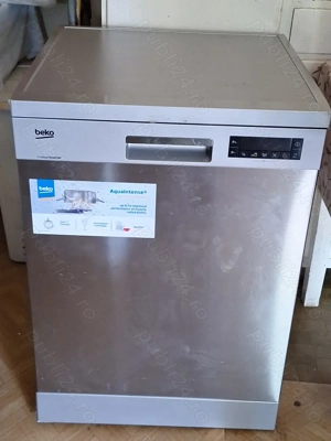 Vând mașină de spălat vase beko