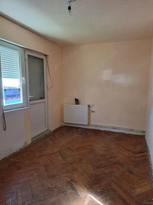 Apartament 2 camere , de vanzare , M15 , parter , 48.500 euro neg. - imagine 2