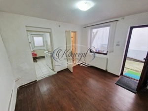Apartament la casa, ideal pentru investitie, strada Caracal