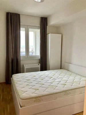 Se inchiriaza garsoniera, Veteranilor