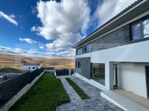  Casă individuală cu panoramă superbă la lac, Chinteni, teren 756 mp  - imagine 5