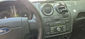 Vand Ford Fiesta 2008 in stare perfecta de functionare - imagine 8