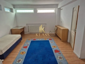 Apartament 5 Camere, 250mp, pretabi lpentru locuit cat si pentru alte activitati - imagine 17 Apartament 5 Camere, 250mp, pretabi lpentru locuit cat si pentru alte activitati - imagine 17