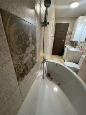 De închiriat | Apartament 2 camere | Bulevardul Decebal | 66 mp | Mobilat  - imagine 9