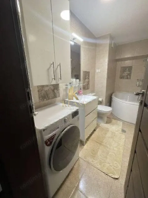 De închiriat | Apartament 2 camere | Bulevardul Decebal | 66 mp | Mobilat  - imagine 4