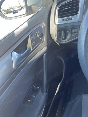 Volkswagen Golf 1.6 TDI 4Motion - imagine 8