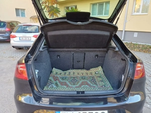Vând Autoturism  Seat Toledo 1.6 TDI - imagine 2