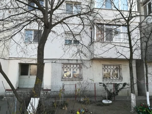 Apartament 4 camere - imagine 3 Apartament 4 camere - imagine 3