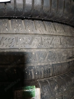 Cauciucuri iarna Pirelli 195/75 R16C - imagine 2