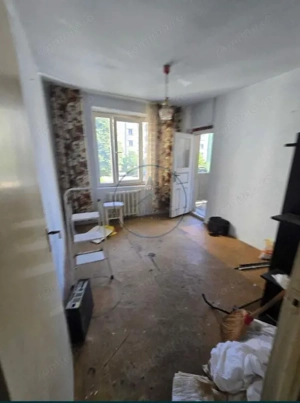 Apartament 4 camere etaj 1 str Rodnei - imagine 3 Apartament 4 camere etaj 1 str Rodnei - imagine 3