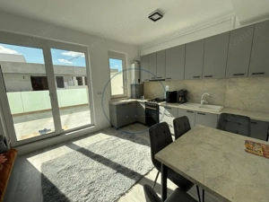 Apartament  Bloc Nou zona Zavoaie plus parcare subterana