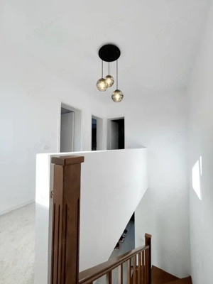 Duplex 3 camere, 90mp utili, 330 teren in Mosnita Noua - imagine 12