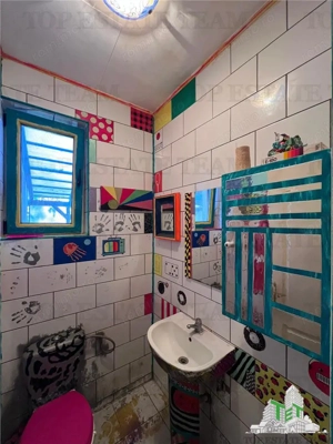 Vila individuala cuplata 6 camere P+E+M, cu incalzire pe centrala si semineu, toate utilitatile si h - imagine 18