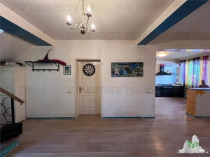 Vila individuala cuplata 6 camere P+E+M, cu incalzire pe centrala si semineu, toate utilitatile si h - imagine 13