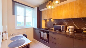 Centrala Proprie Renovat 2024 mobilat vedere parc Metrou Titan 10min