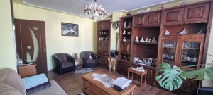 Vand apartament 4 cam. ,Topoloveni, etaj 1, ultracentral, langa Profi - imagine 2