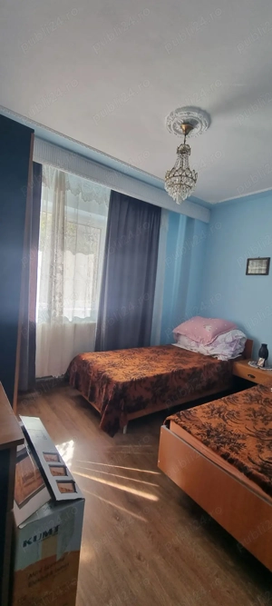 Vand apartament 4 cam. ,Topoloveni, etaj 1, ultracentral, langa Profi - imagine 5
