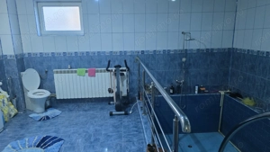 Vand casa de locuit sau pentru pensiune in Deva, zona 22 Decembrie, S+P+1+M, contructie din BCA  - imagine 4