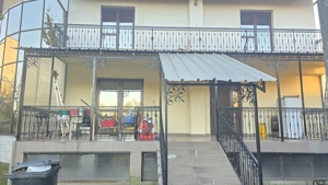 Vand casa de locuit sau pentru pensiune in Deva, zona 22 Decembrie, S+P+1+M, contructie din BCA  - imagine 9