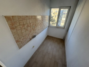 Apartament 3 camere zona Km 4 5 - imagine 6 Apartament 3 camere zona Km 4 5 - imagine 6