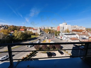 Apartament ultracentral, 2 camere Bd. Fratii Golesti-Pitesti - imagine 5