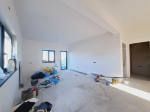 Torontalului. Duplex pe parter. Toate utilitatile. - imagine 3