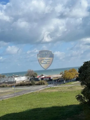 3 camere Summerland Mamaia vedere la Mare și Lac 2 bai balcon centrala gaze  A/C