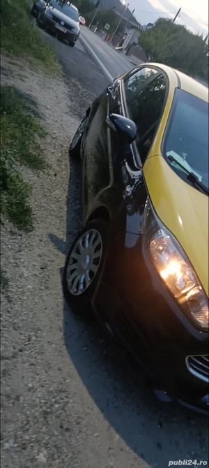 Ford fiesta an 2014 licență taxi 