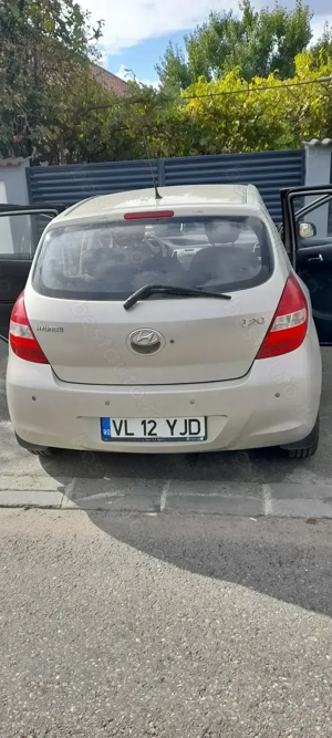 HYUNDAI I20, 1.2 84CP, perfect functional, benzina, 2012 - imagine 8