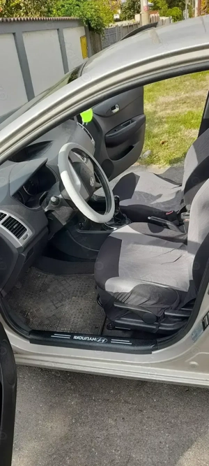 HYUNDAI I20, 1.2 84CP, perfect functional, benzina, 2012 - imagine 9