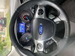 Vând Ford Focus Eco Boost