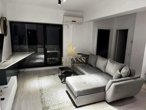 De inchiriat apartament LUX semidecomandat cu 2 camere, 2 balcoane  in Decebal 