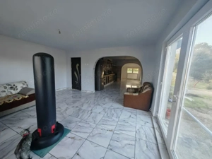 Constructie S+P+1E+M si teren 2000 mp, I.L. Caragiale, Dambovita - imagine 15