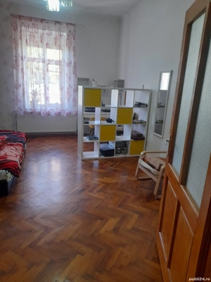 Apartament de vînzare - imagine 2