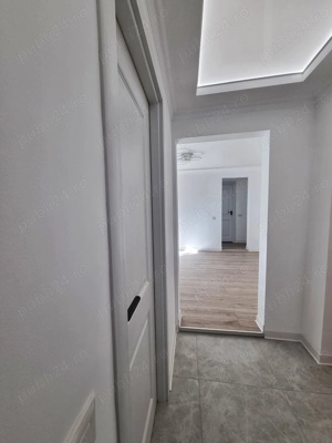 Vând apartament Țiglina 1,spate tribunal. Fără risc seismic și fără balcon. Parter - imagine 3