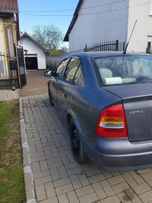 Vând Opel Astra 2005 - imagine 2