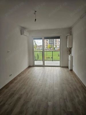 Apartament Adora Park - imagine 3