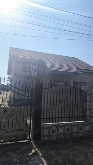 Vila de vanzare la Sannicolau Mare - imagine 10