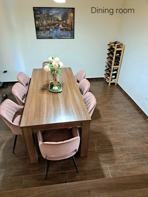 Casa spatioasa si luminoasa in zona centrala - imagine 7