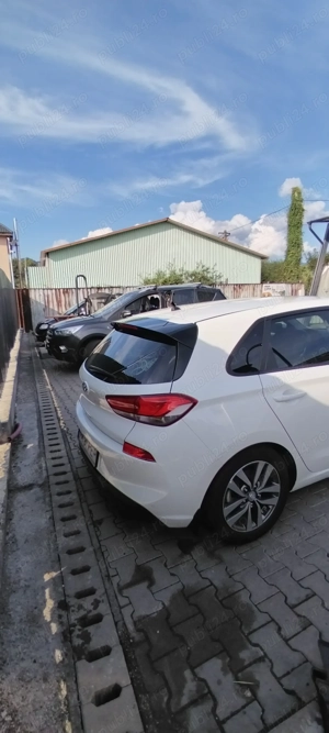 Hyundai i30 100 cp 2017 - imagine 6